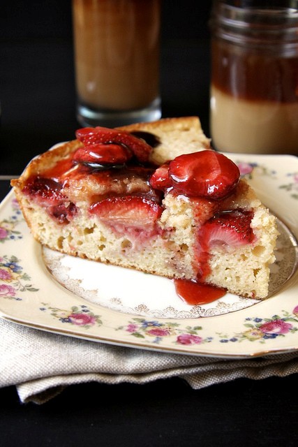 Roasted strawberry buttermilk cake