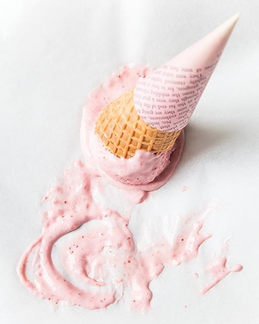 Roasted strawberry ice cream