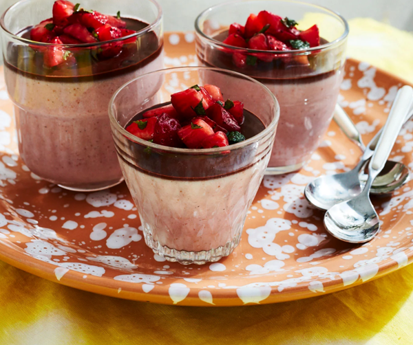 Roasted strawberry panna cotta