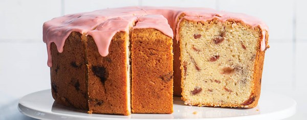 Roasted strawberry pound cake