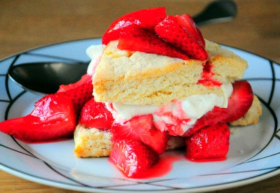 Roasted strawberry shortcake