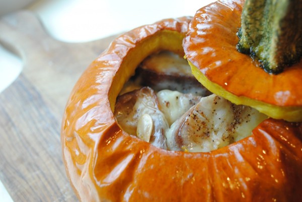 Roasted sugar pumpkins with cheese “fondue”