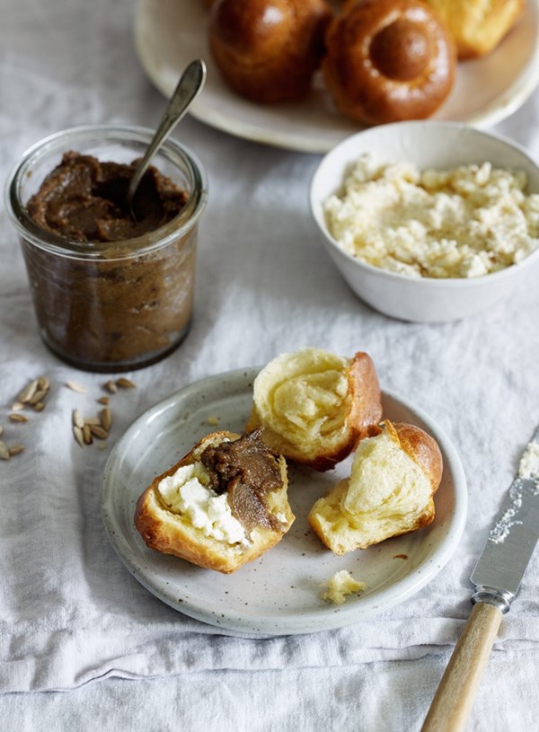 Roasted sunflower seed and salted date caramel butter