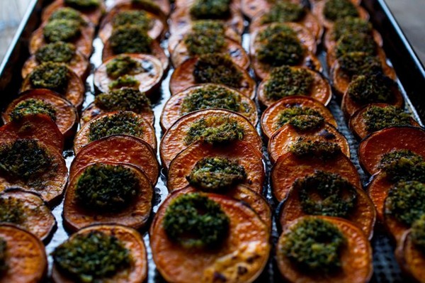 Roasted sweet potatoes with horseradish butter