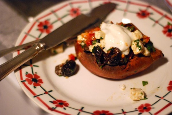 Roasted sweet potatoes with spicy feta-olive salad