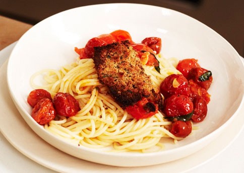 Roasted tomato and anchovy oreganata pasta