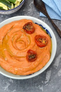 Roasted tomato dip: made with white beans