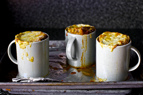 Roasted tomato soup with broiled cheddar