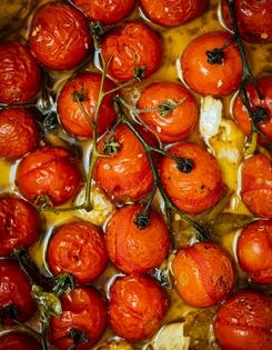 Roasted tomatoes with curry leaves