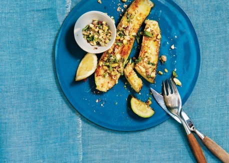 Roasted zucchini with pistachios and mint