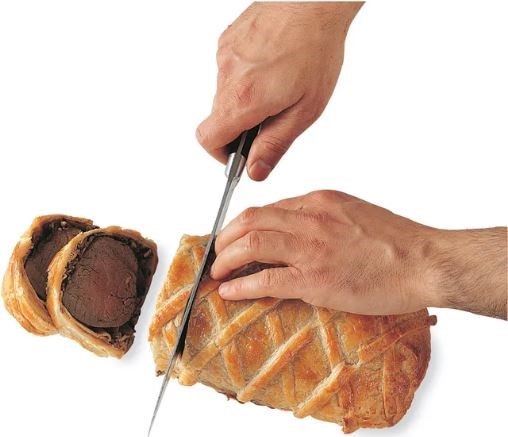 Roasting a whole fillet of beef en croûte