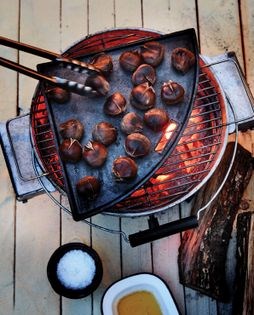 Roasting sweet chestnuts