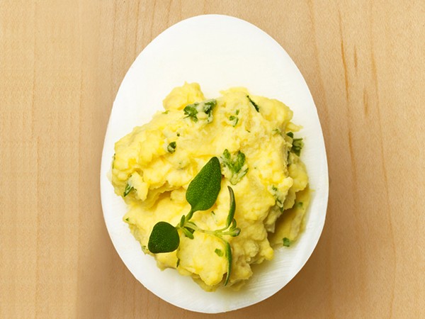 Robert Irvine's apple deviled eggs