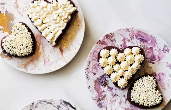 Roberta heart cakes with buttercream
