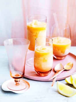 Rockmelon, lemon and gin slushies