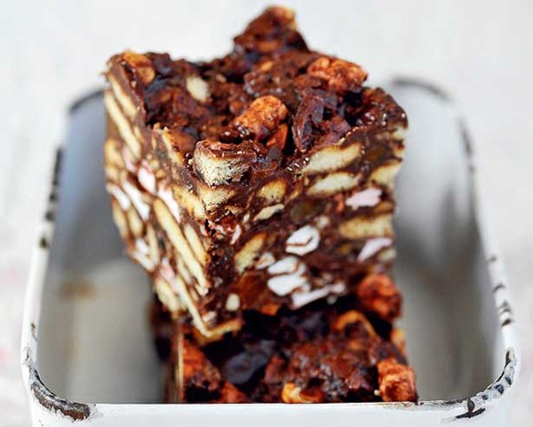 Rocky road cake