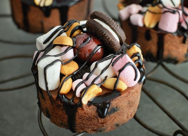 Rocky road cheesecake