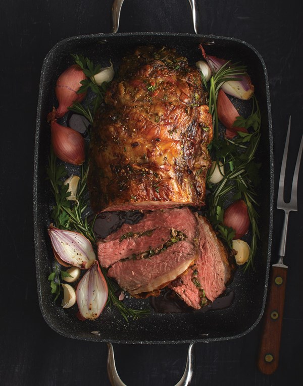 Rolled rib-eye roast with herb filling