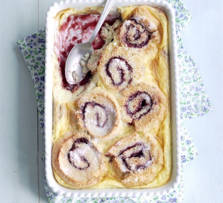 Roly-poly bread & butter pudding