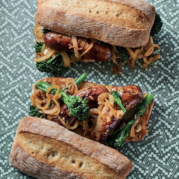 Roman-style sausage & broccoli buns