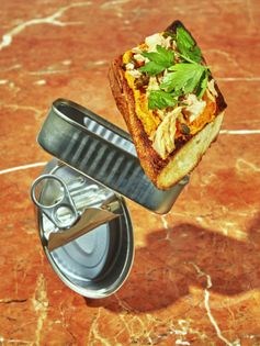 Romesco mackerel toast with fried capers