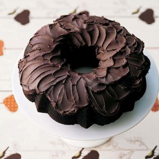 Root beer bundt cake