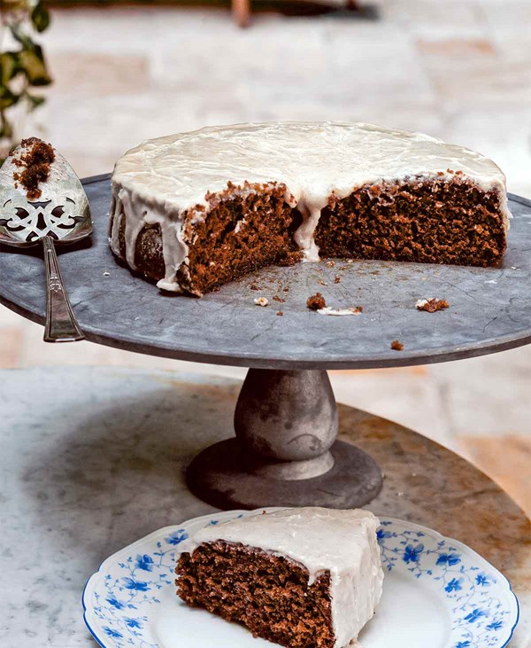 Root beer cake