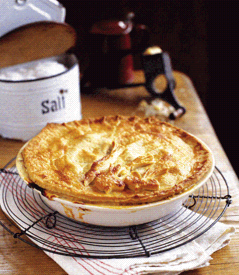 Roots, ham and caramelised onion pie