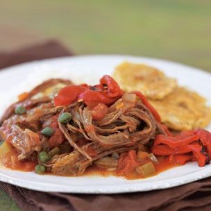 Ropa vieja with fried plantains