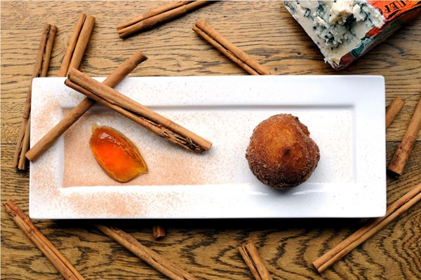 Roquefort & white chocolate doughnuts with Cognac jelly [Pascal Aussignac]