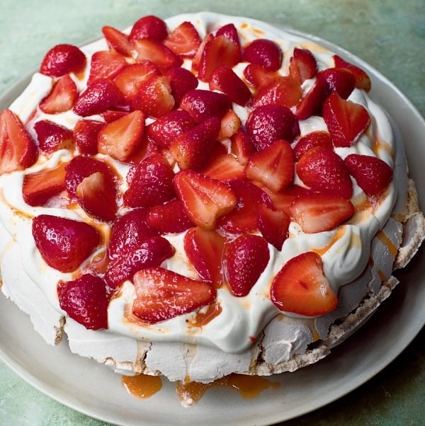 Rose and pepper Pavlova with strawberries and passionfruit