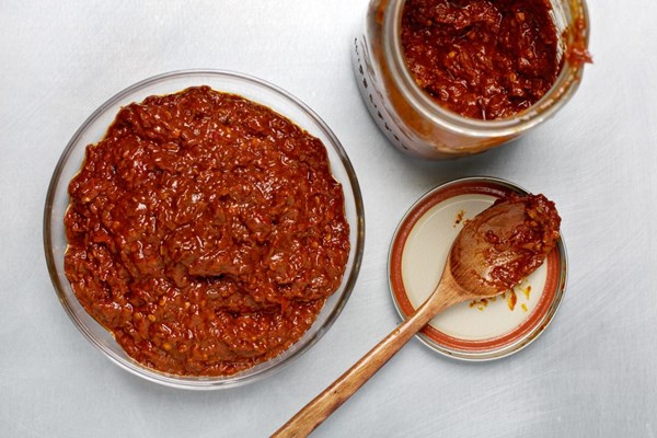 Rose petal harissa