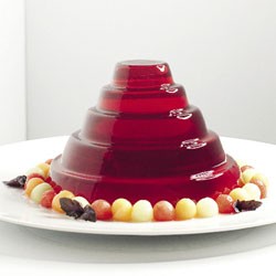 Rose wine jelly with melon and basil salad