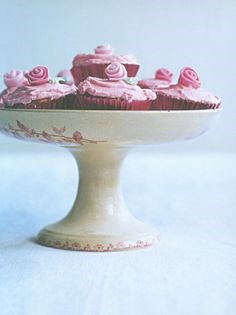 Rosebud fairy cakes