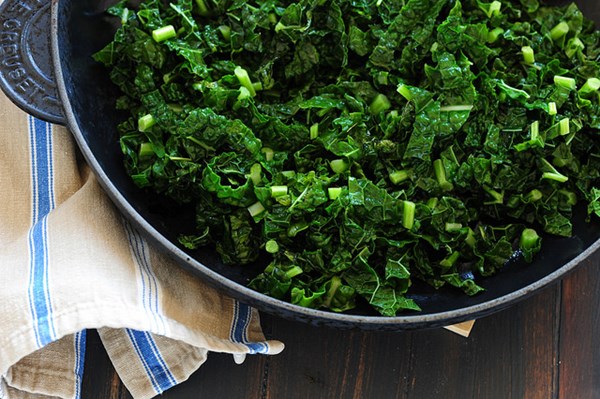 Rosemary & garlic kale