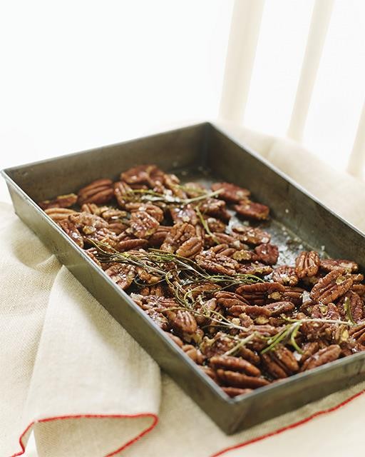 Rosemary & honey pecans