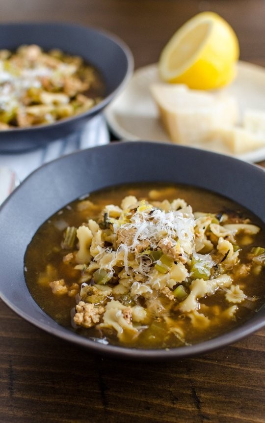 Rosemary & lemon chicken minestrone soup