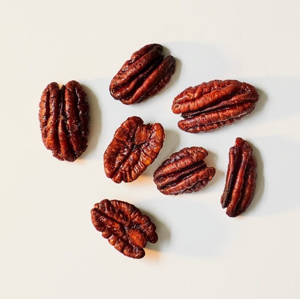 Rosemary and juniper candied pecans 