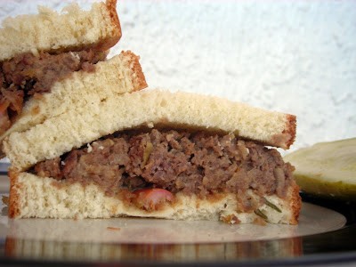 Rosemary-apple meatloaf