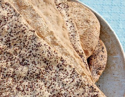 Rosemary crackers with olive oil
