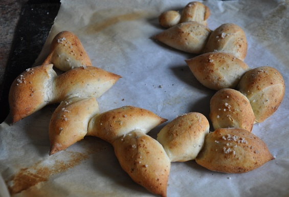 Rosemary epi rolls