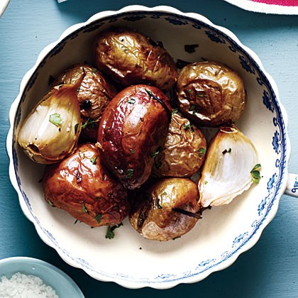 Rosemary-garlic roasted potatoes