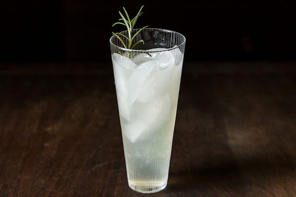 Rosemary gin cocktail