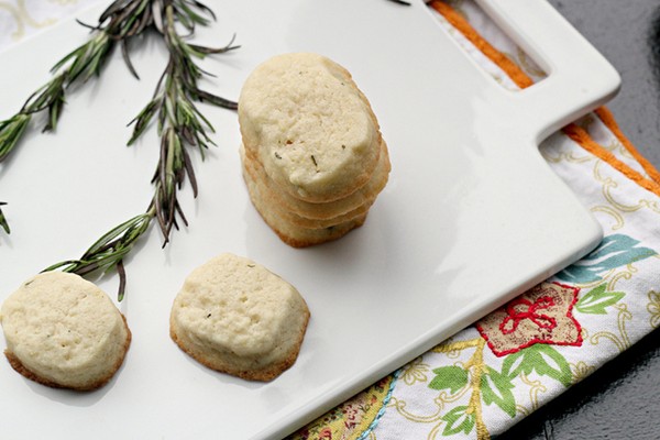 Rosemary lemon shortbread