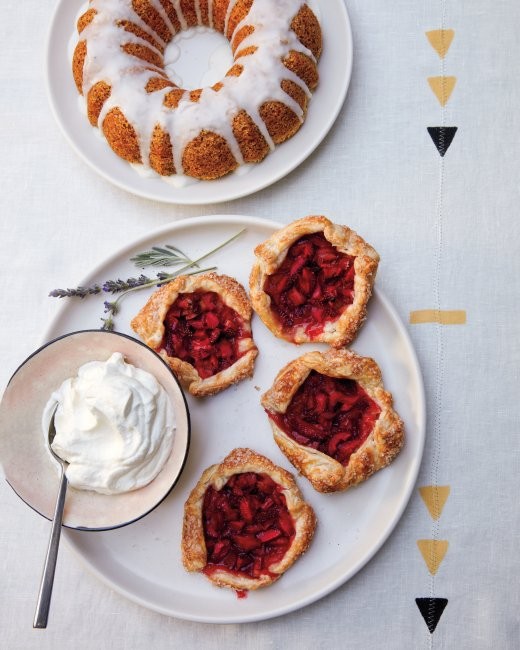 Rosemary polenta cake