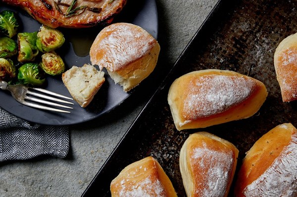 Rosemary potato rolls