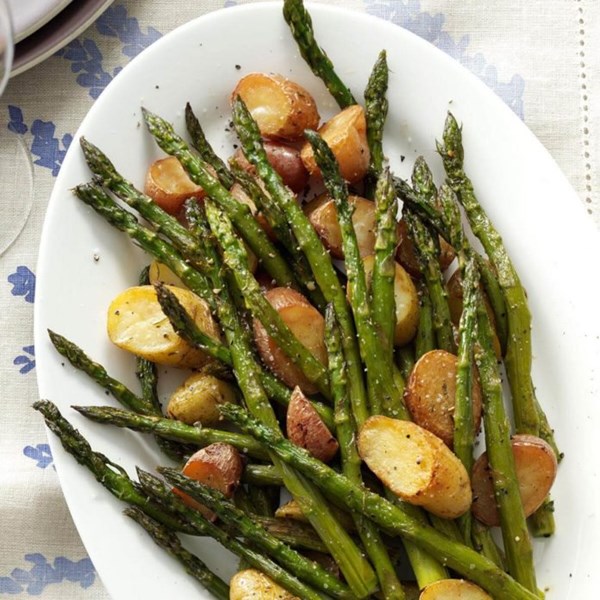 Rosemary roasted potatoes and asparagus 