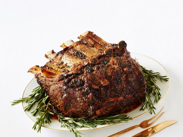 Rosemary-salted standing rib roast 