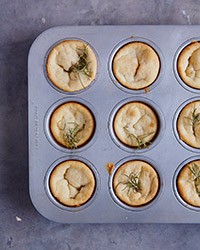 Rosemary-scented dinner rolls