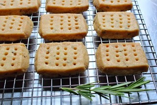 Rosemary shortbread cookies